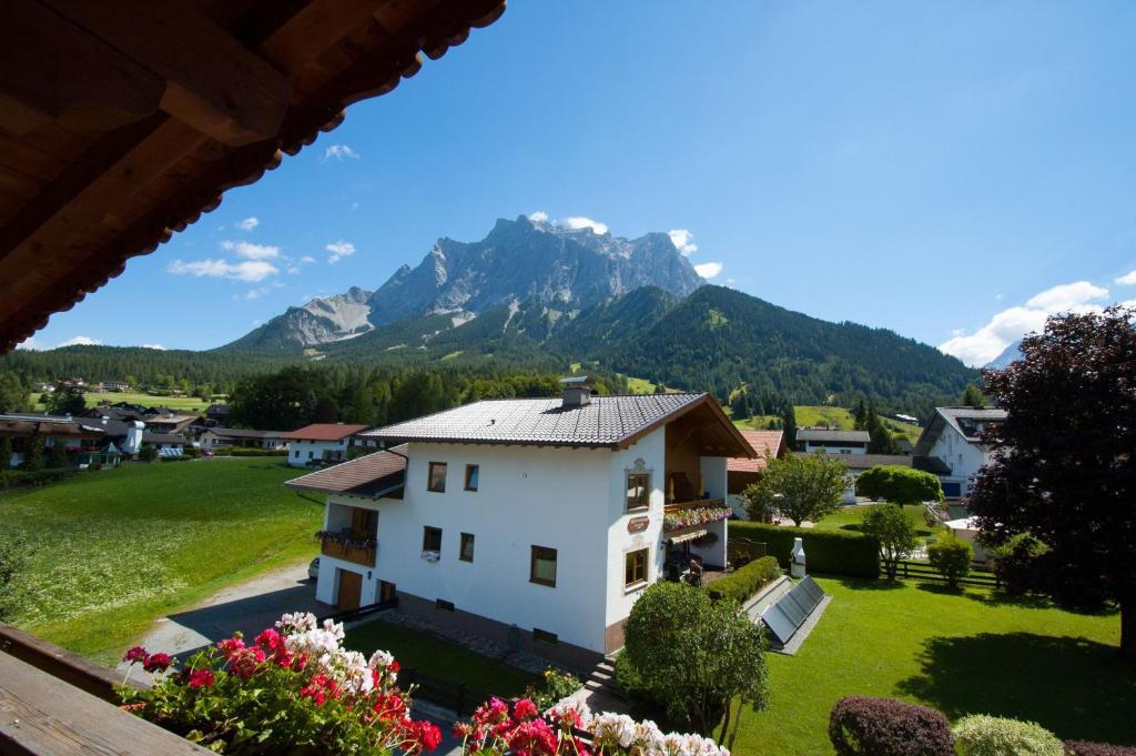 Haus Alpenblick Lejlighedshotel Ehrwald Eksteriør billede
